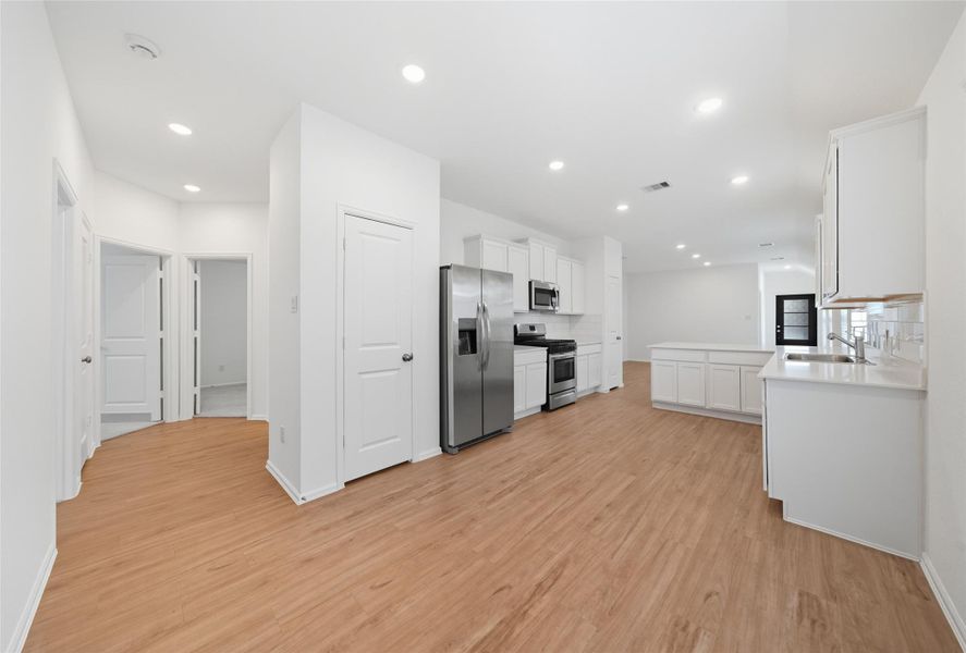 Image 21 of a home in Newport Preserve. Image 21 of a home in Newport Preserve.