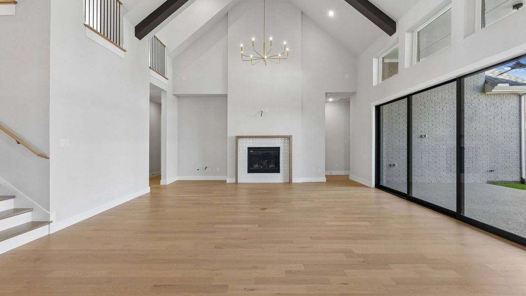 Spacious, unfurnished interior of a new home in Prosper Ridge, Prosper (Image 15).