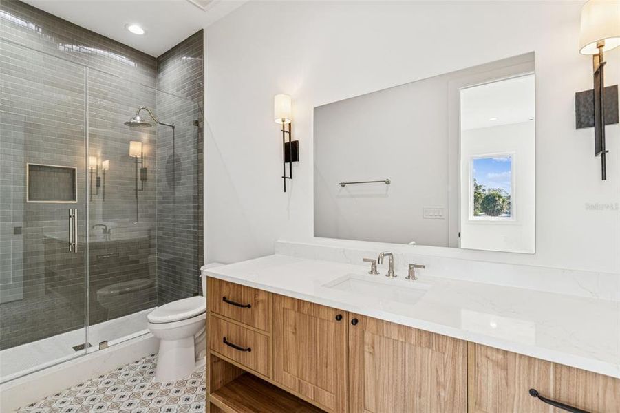 Furnished interior view inside a new home in , Tampa (Image 9).