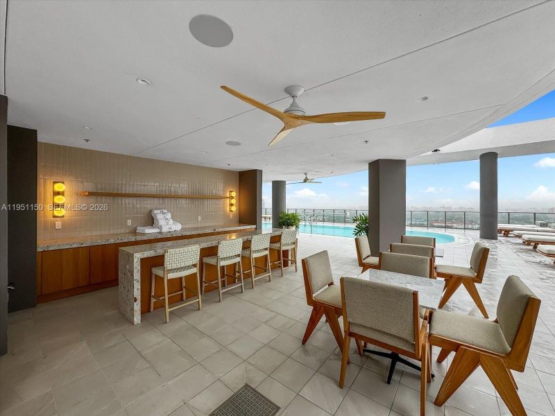 Community amenities in , Miami (Image 19).