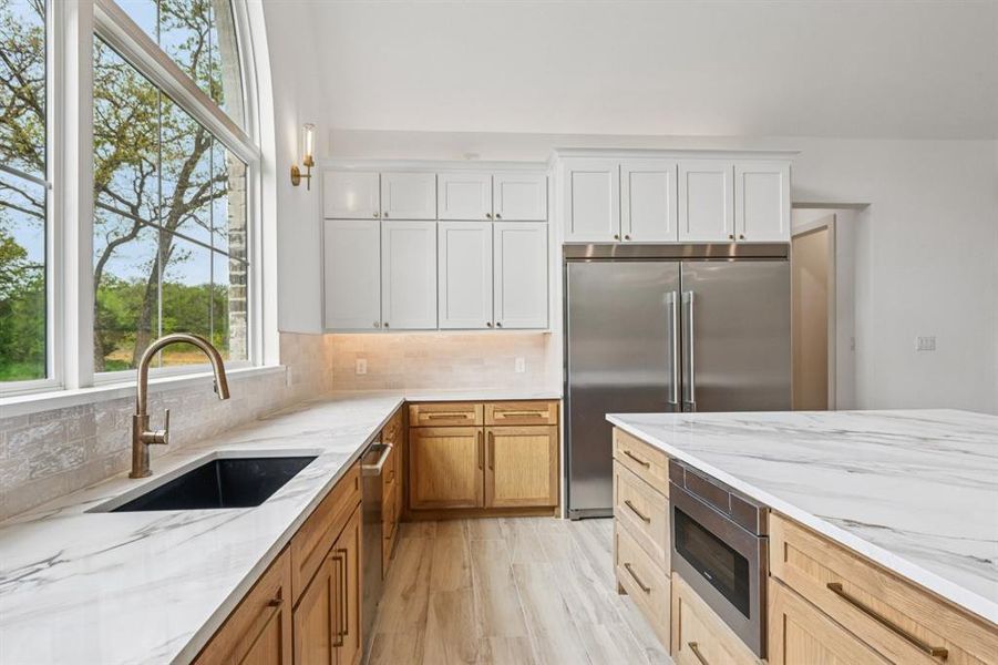 Furnished interior view inside a new home in , Burleson (Image 16).
