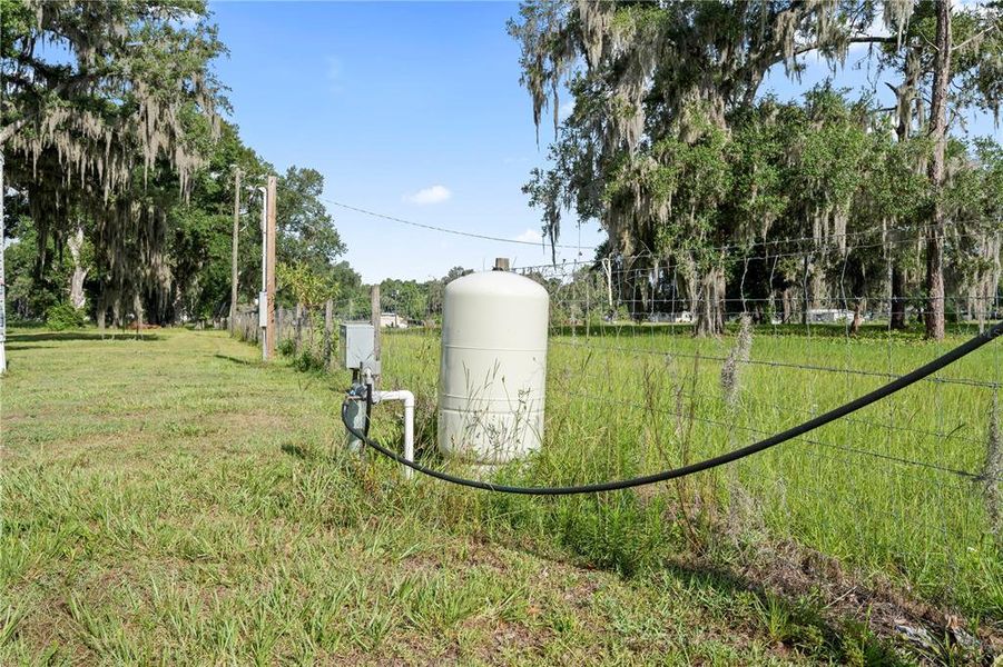 Natural landscape and outdoor views near in Dade City (Image 5). Natural landscape and outdoor views near in Dade City (Image 5).