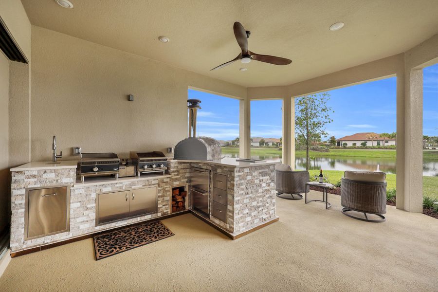 Covered Lanai with Summer Kitchen Covered Lanai with Summer Kitchen