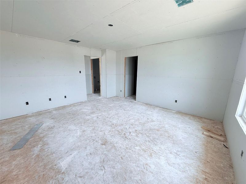 Upstairs primary bedroom