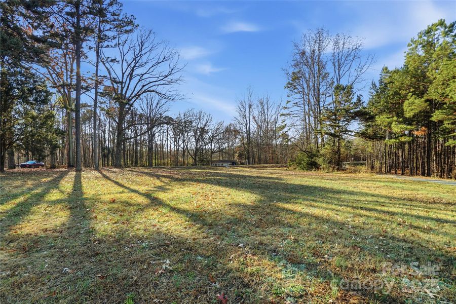 Rear view of lot to the Street Rear view of lot to the Street