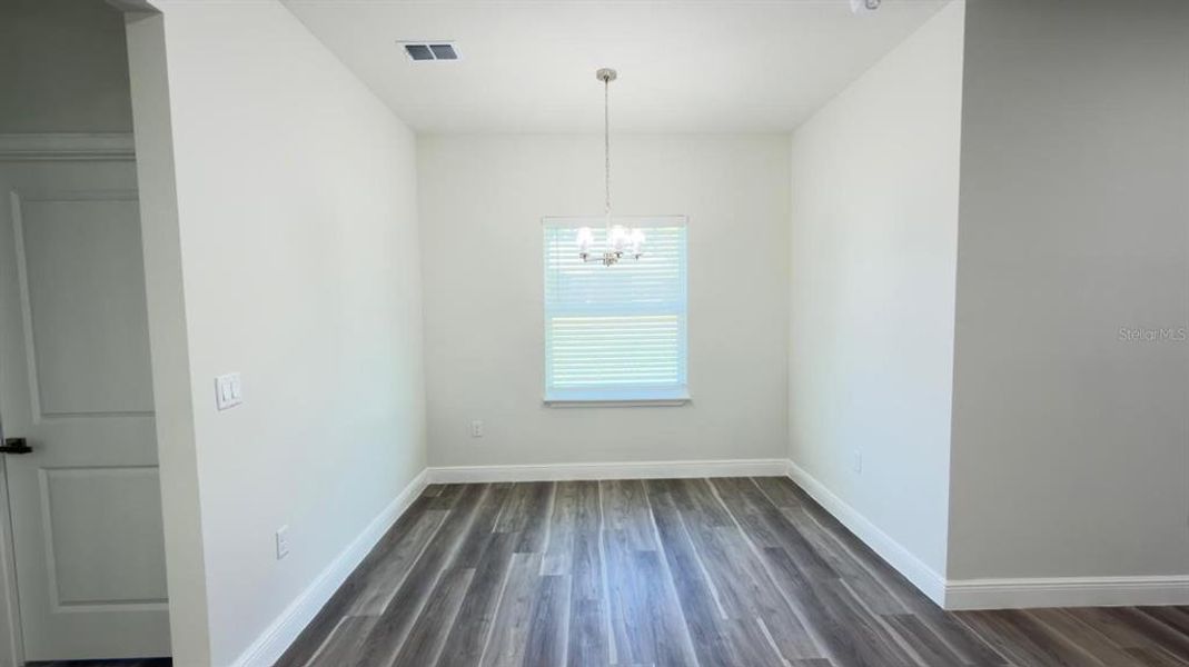 Spacious, unfurnished interior of a new home in , Ocala (Image 28).