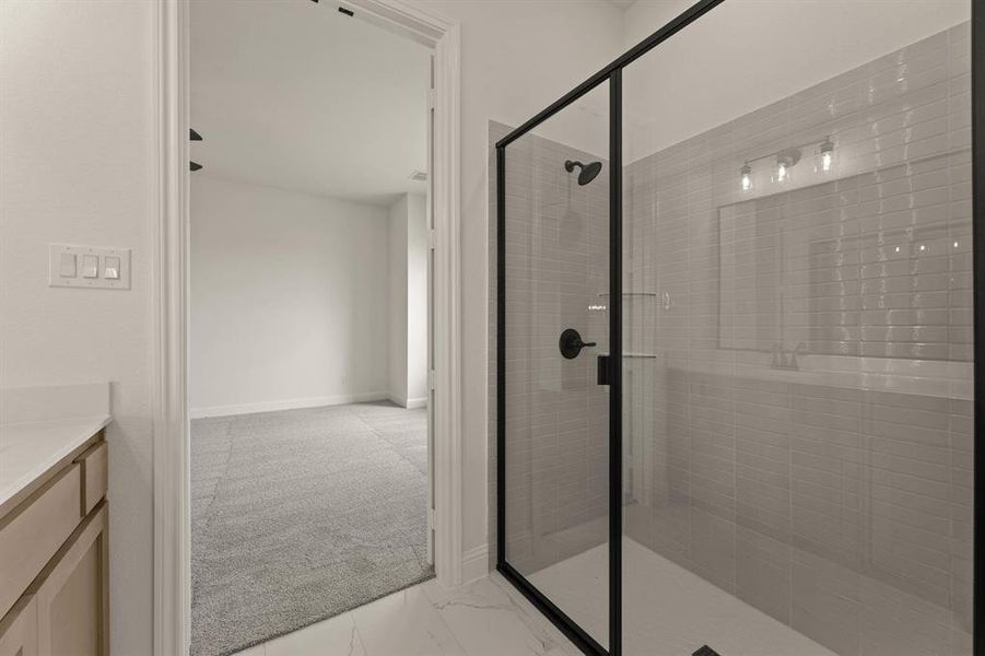 124 Evanston-Primary Suite-4 124 Evanston-Primary Suite-4