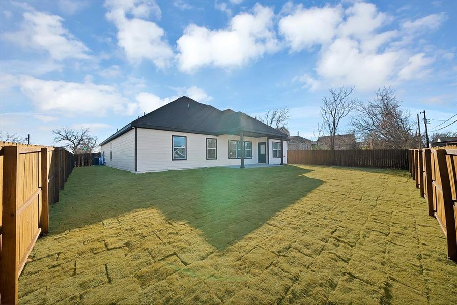 Exterior details and patio area of a home in , Fort Worth (Image 3). Exterior details and patio area of a home in , Fort Worth (Image 3).