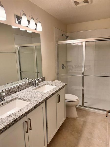 Furnished interior view inside a new home in , Davenport (Image 5).