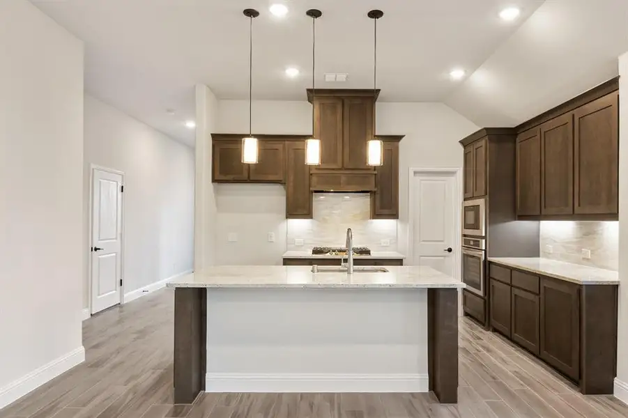 Furnished interior view inside a new home in Sonoma Verde, McLendon-Chisholm (Image 7).