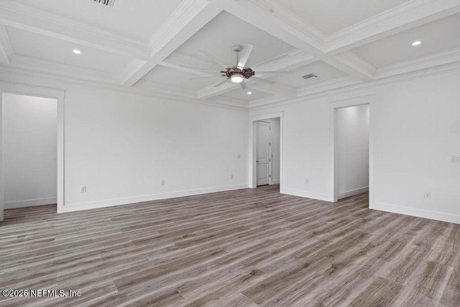 Spacious, unfurnished interior of a new home in , St. Johns (Image 73).