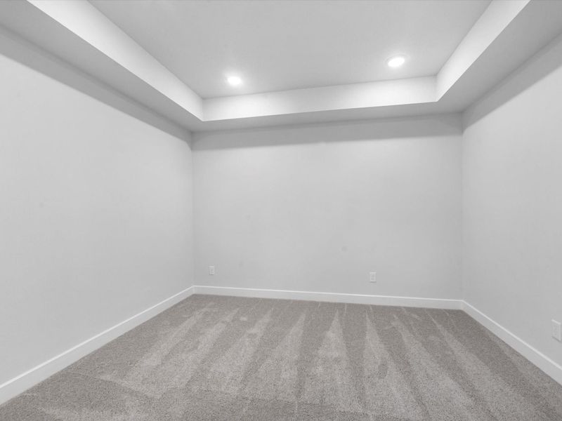 Representative image. Features, selections and colors may vary.