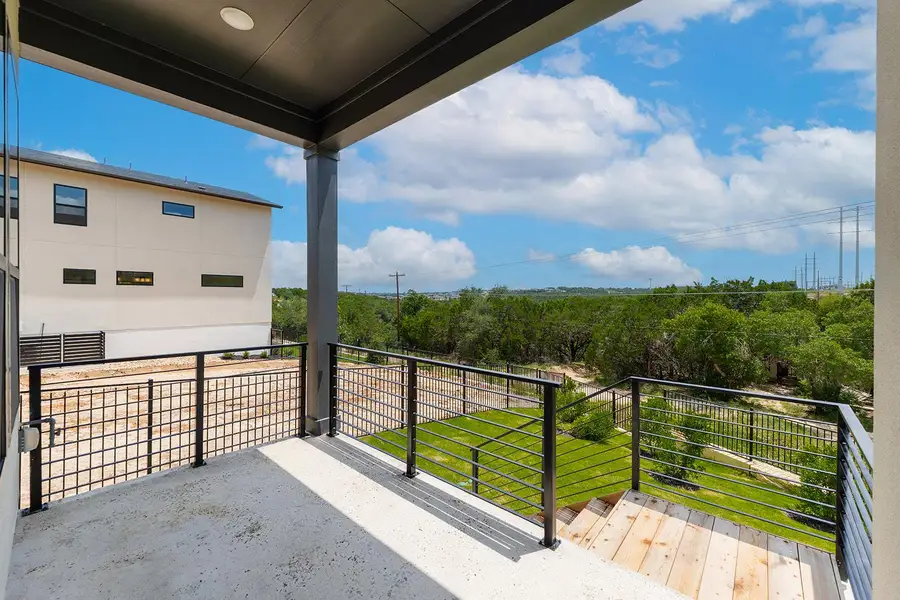 View of downstairs deck to yard