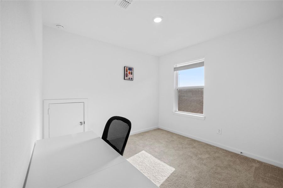 Spacious, unfurnished interior of a new home in Avalon at Cypress 40s, Cypress (Image 24).