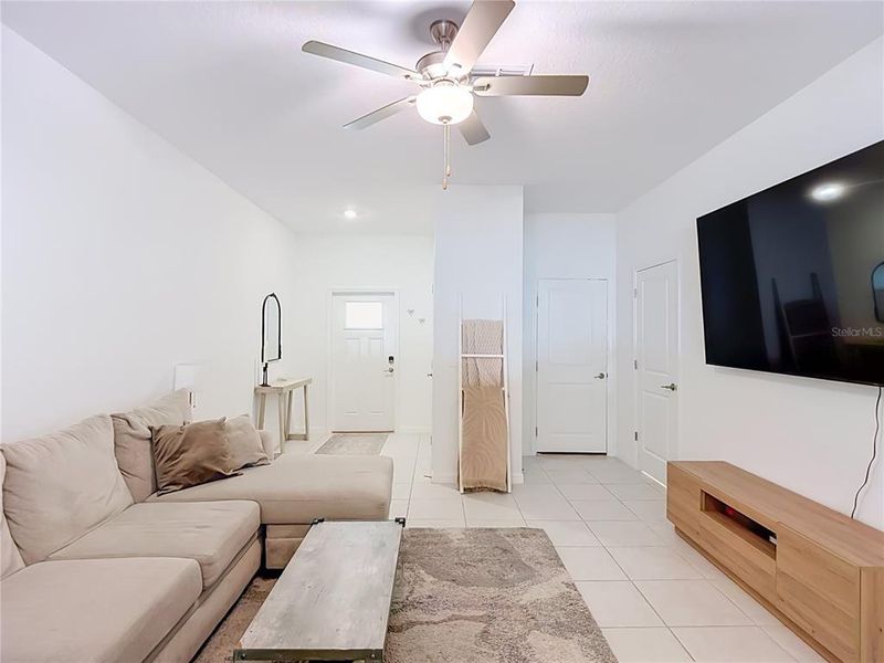 Furnished interior view inside a new home in , Land O' Lakes (Image 10).