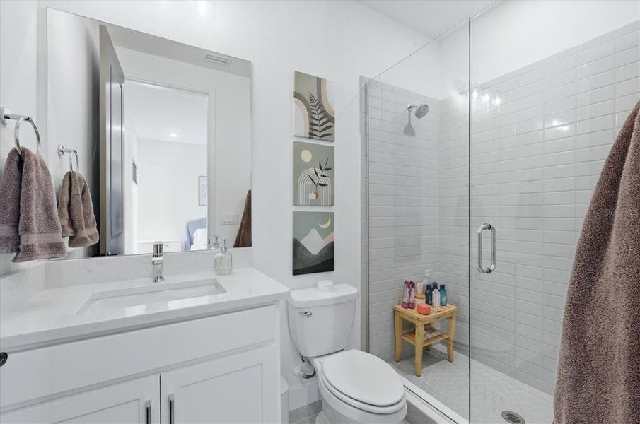 Furnished interior view inside a new home in , Sarasota (Image 51).