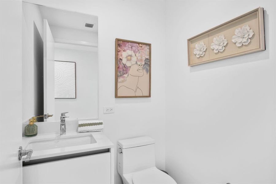 Powder Room Powder Room