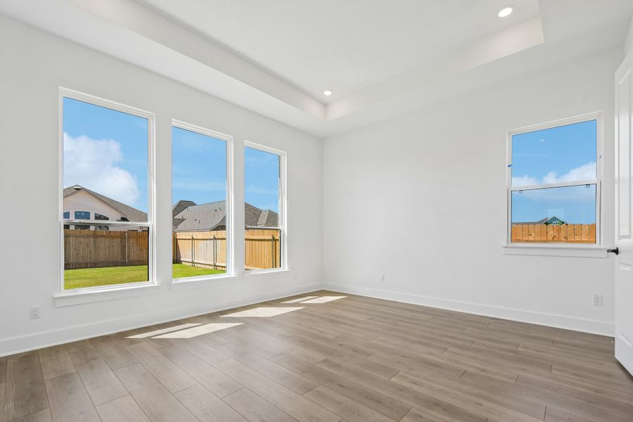 Spacious, unfurnished interior of a new home in Santa Rita Ranch, Liberty Hill (Image 18). Spacious, unfurnished interior of a new home in Santa Rita Ranch, Liberty Hill (Image 18).