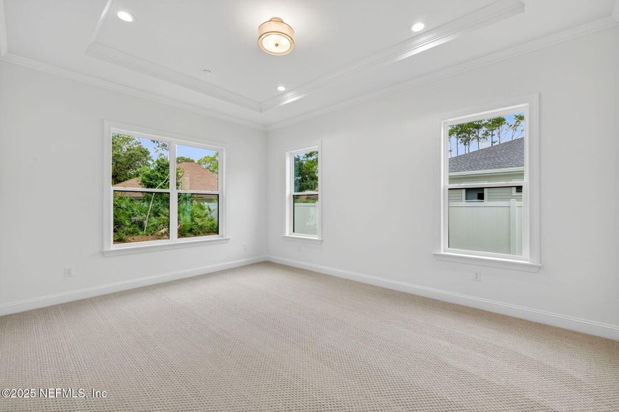 Spacious, unfurnished interior of a new home in , Ponte Vedra Beach (Image 19).