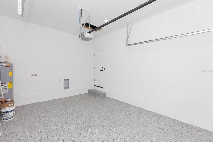 Spacious, unfurnished interior of a new home in , Tampa (Image 34). Spacious, unfurnished interior of a new home in , Tampa (Image 34).