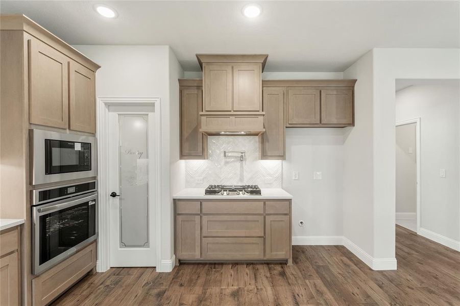 Furnished interior view inside a new home in Waterscape Classic 50s, Royse City (Image 9). Furnished interior view inside a new home in Waterscape Classic 50s, Royse City (Image 9).