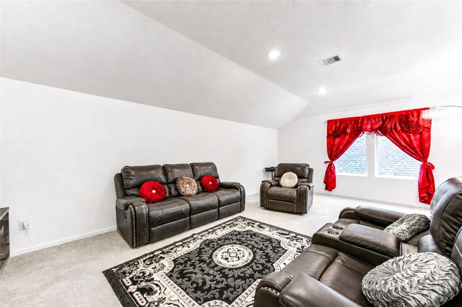 Furnished interior view inside a new home in Harvest Green, Richmond (Image 38).