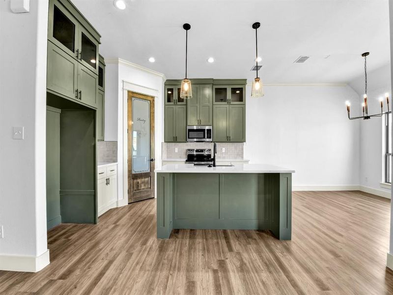 Furnished interior view inside a new home in , Springtown (Image 14).