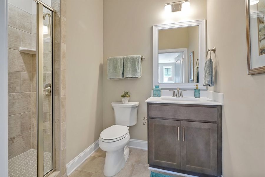 Amelia Bay, Bonus Bathroom