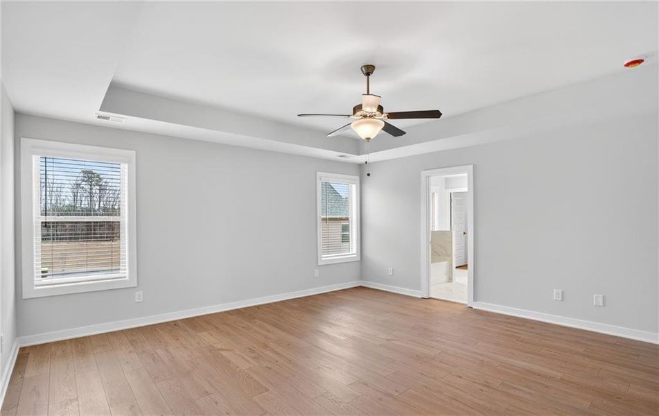 Spacious, unfurnished interior of a new home in , Stockbridge (Image 21).