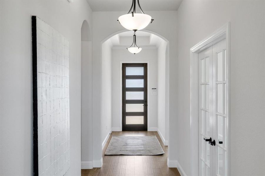 Spacious, unfurnished interior of a new home in Lovers Landing, Forney (Image 19).