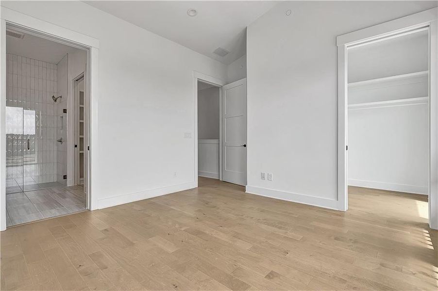 Spacious, unfurnished interior of a new home in , Fayetteville (Image 18). Spacious, unfurnished interior of a new home in , Fayetteville (Image 18).