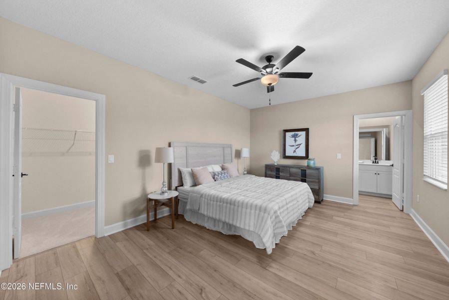 Furnished interior view inside a new home in Jennings Farm, Middleburg (Image 11).