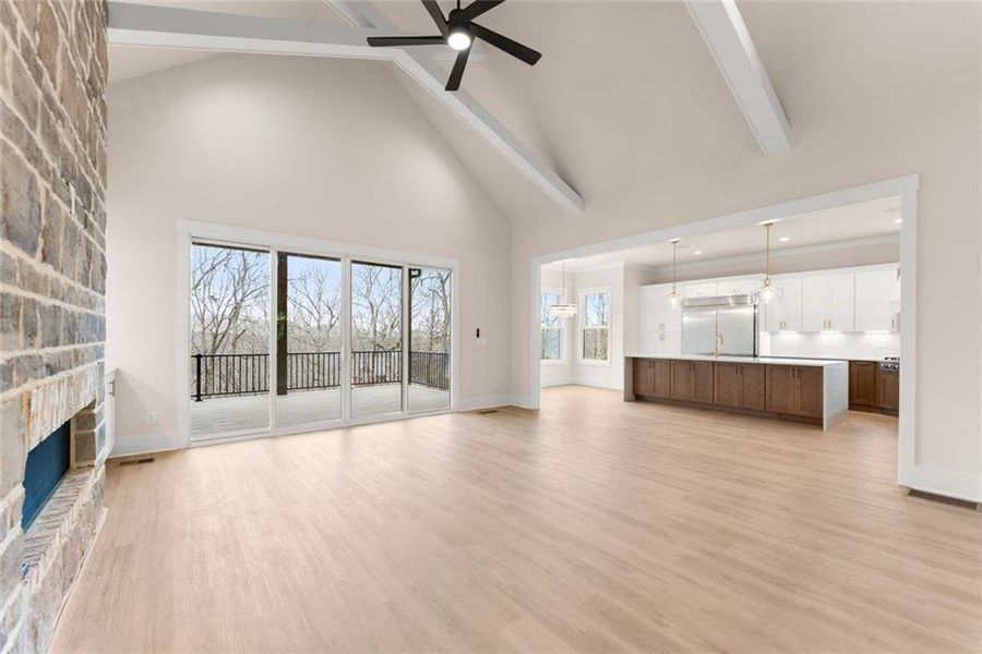 Spacious, unfurnished interior of a new home in , Gainesville (Image 31).