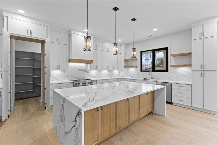 Furnished interior view inside a new home in , Lawrenceville (Image 10).