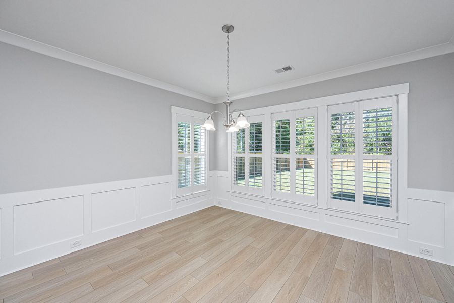 Spacious, unfurnished interior of a new home in Sea Island Preserve, Johns Island (Image 26). Spacious, unfurnished interior of a new home in Sea Island Preserve, Johns Island (Image 26).