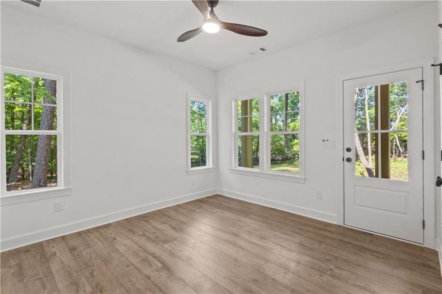 Spacious, unfurnished interior of a new home in , Dahlonega (Image 22).