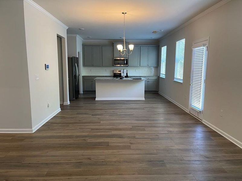 Spacious, unfurnished interior of a new home in Autumn Brook, Austell (Image 16).