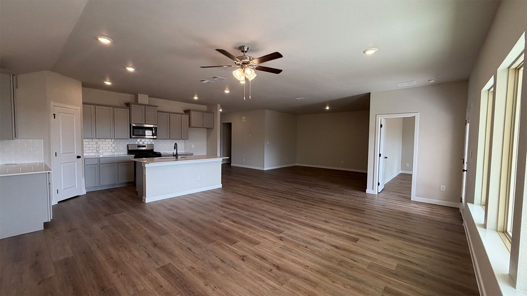 Spacious, unfurnished interior of a new home in The Lakes Northwest, Robstown (Image 12). Spacious, unfurnished interior of a new home in The Lakes Northwest, Robstown (Image 12).