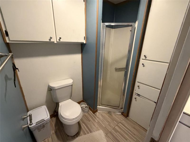 Furnished interior view inside a new home in , Brownwood (Image 8).