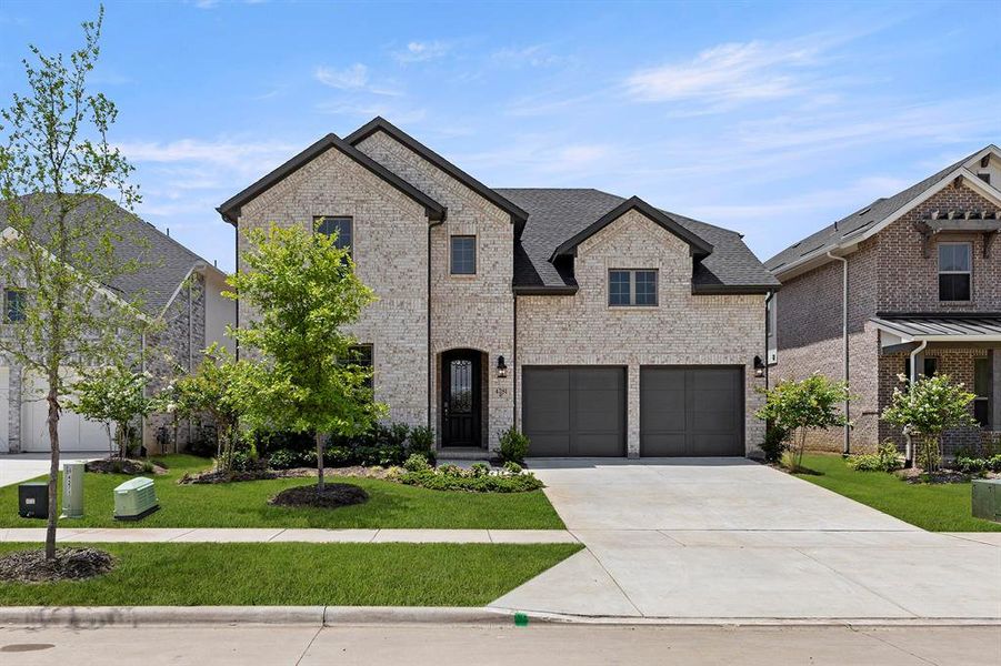 01. 4281 Berylline - Front