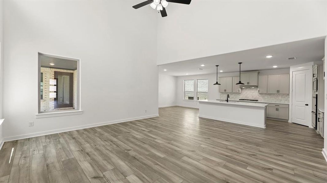 07. 1425 Clare - Family (2)