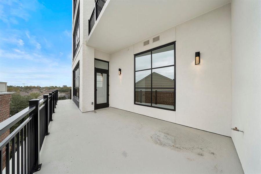 Large Balcony: Great views of the lush River Oaks trees as your backdrop.