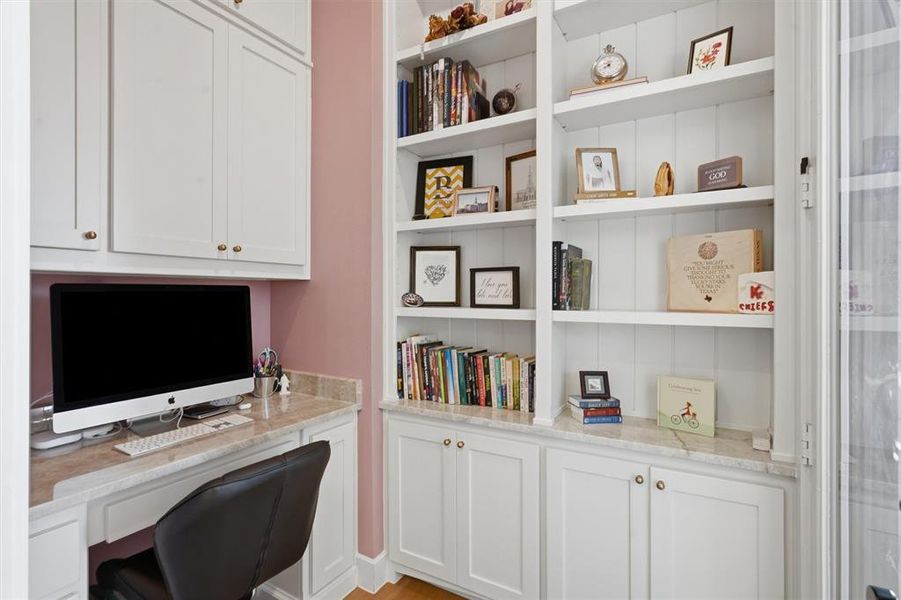 Furnished interior view inside a new home in Trinity Falls: 70ft. lots, McKinney (Image 27).
