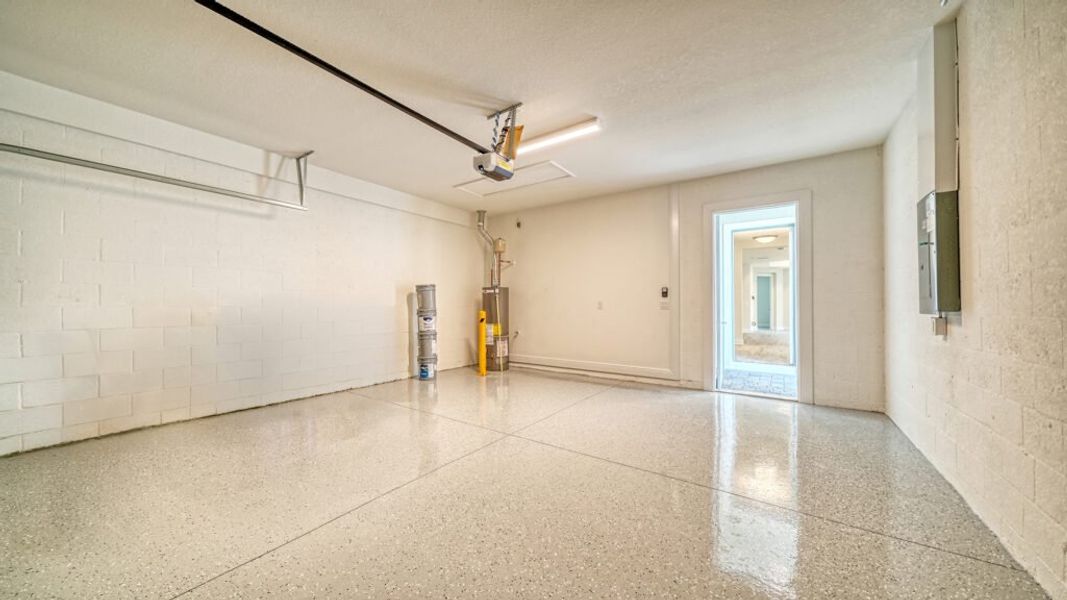 Spacious, unfurnished interior of a new home in Windward Real Estate and Homes for Sale in Sarasota, FL - Neal Communities, Lakewood Ranch (Image 34).