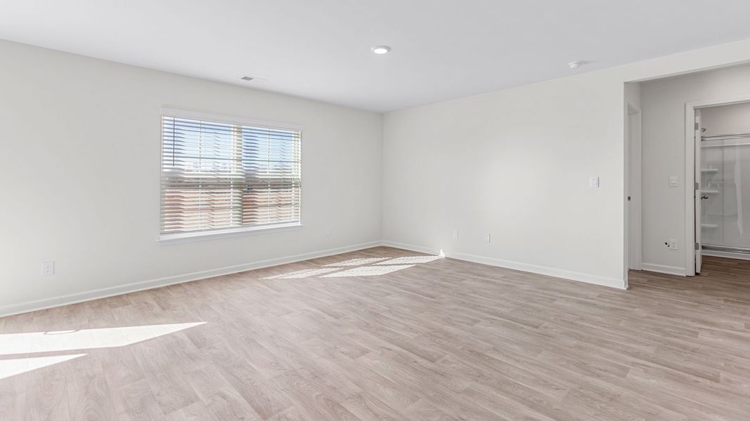 Spacious, unfurnished interior of a new home in Foxtail, Yadkinville (Image 13). Spacious, unfurnished interior of a new home in Foxtail, Yadkinville (Image 13).