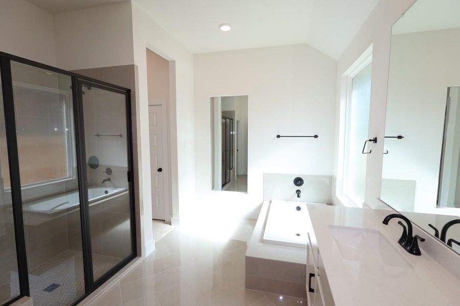 Furnished interior view inside a new home in Clopton Farms, Montgomery (Image 5).