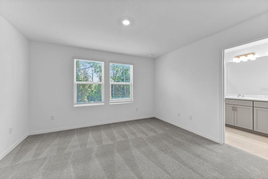 Spacious, unfurnished interior of a new home in Vinterra Townhomes, Nokomis (Image 12).