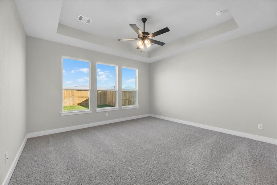 Representative image. Features, specifications, selections and colors may vary.