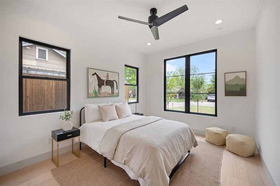 Furnished interior view inside a new home in , Dallas (Image 27).