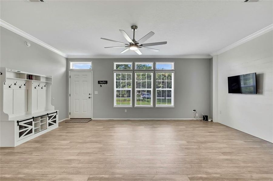 Spacious, unfurnished interior of a new home in , Homosassa (Image 18).